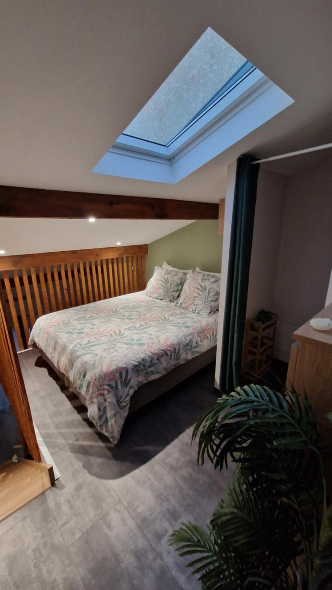 Appartement Pour 4 Avec Terrasse Chanos-Curson Esterno foto
