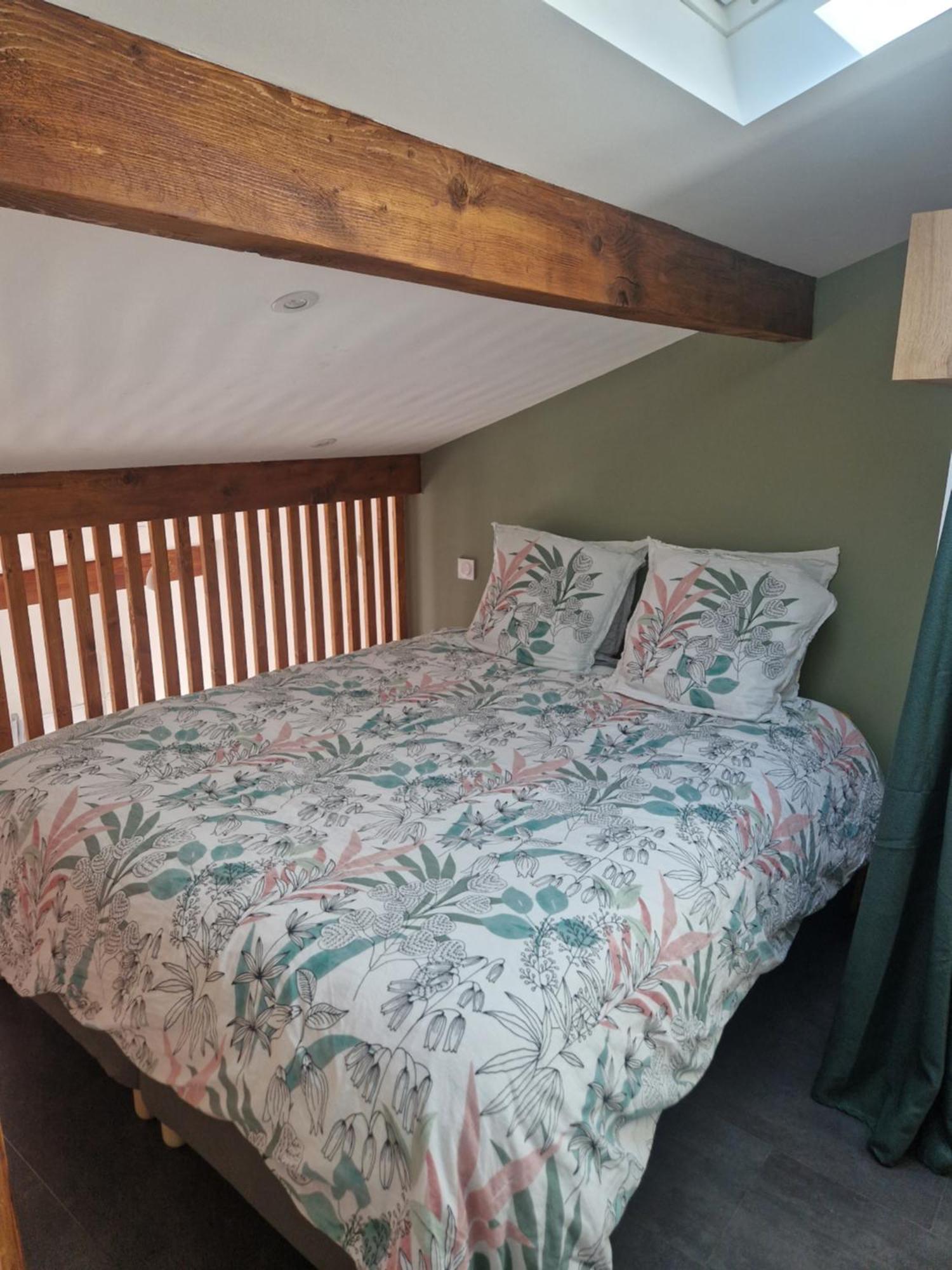Appartement Pour 4 Avec Terrasse Chanos-Curson Esterno foto