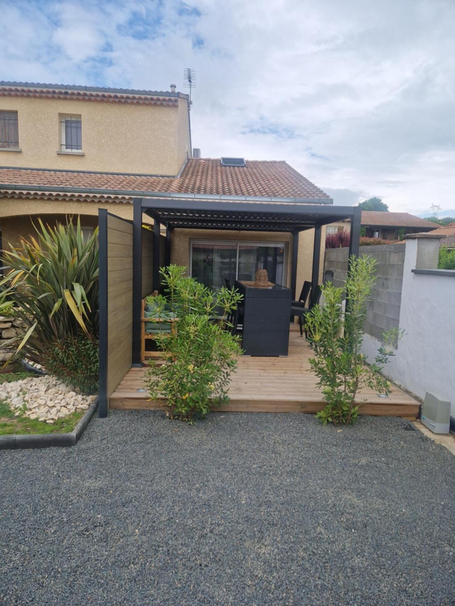Appartement Pour 4 Avec Terrasse Chanos-Curson Esterno foto